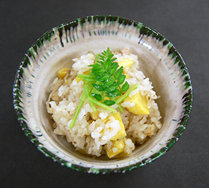鶏肉と栗の炊き込み