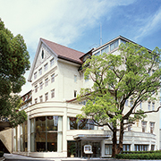宝塚ホテル
